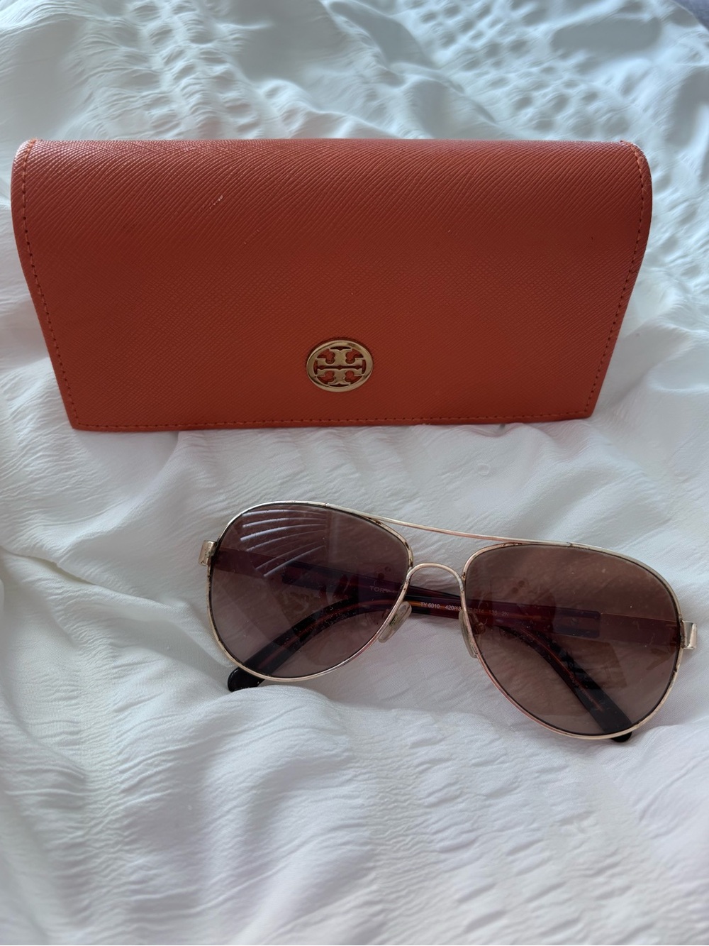 Tory Burch Gold Aviator Sunglasses with Orange Saffiano Sunglasses Case